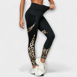 Trenirke s visokim strukom i leopard uzorkom