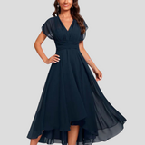 Enid™ – Elegantna večerna obleka z V-izrezom