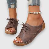 Saskia – Sandali u vintage stilu