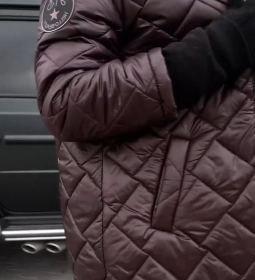 Bogna | Elegantna quilted pernata jakna s kapuljačom