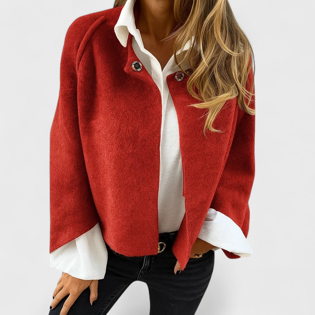 Evelyna – Stylish and Warm Cardigan