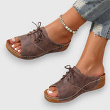 Saskia – Sandali u vintage stilu